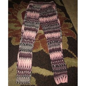 🆕️ Tribal printed leggings